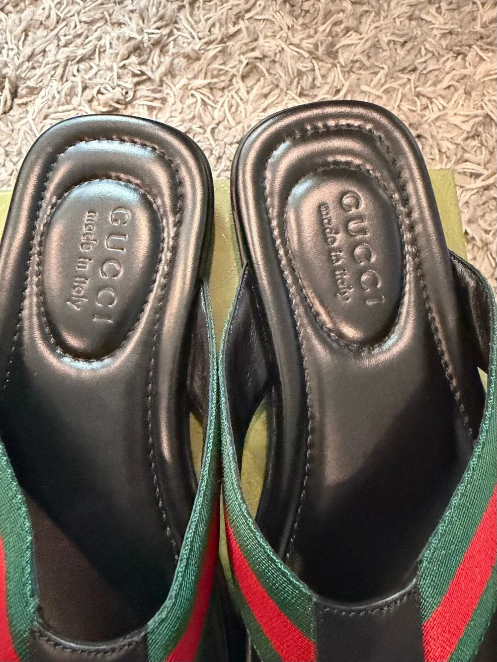 Gucci Men’s thong sandal with Web - Size 6.5